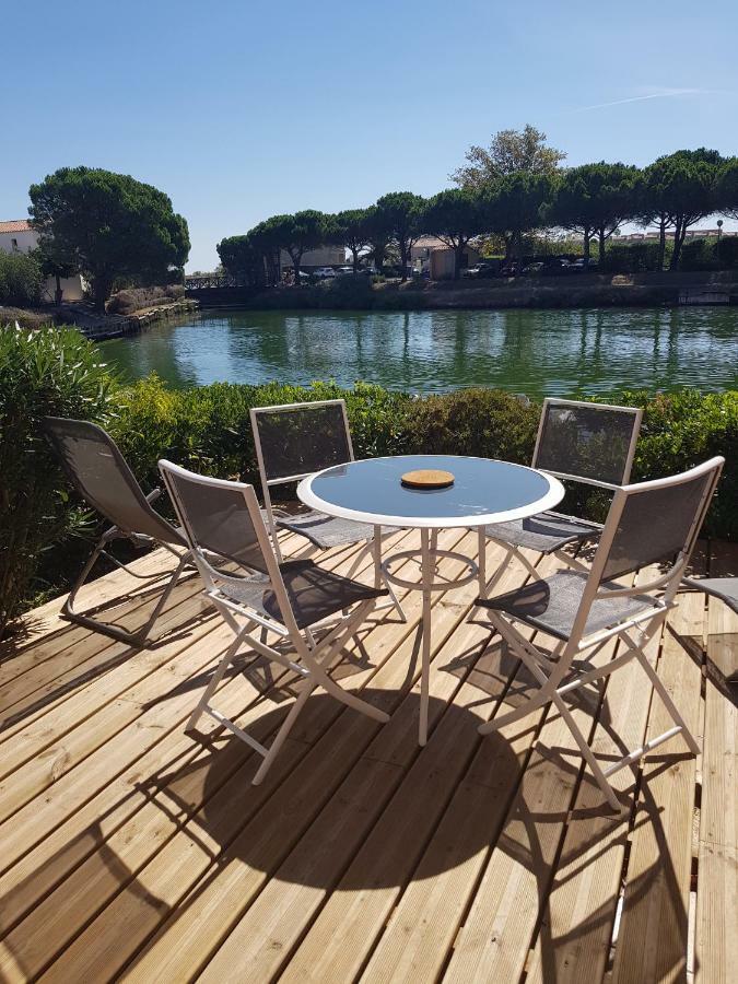 Marina Village Сен-Киприен Екстериор снимка